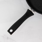 Сковорода, d=26 см, пластиковая ручка, стеклянная крышка, антипригарное покрытие, цвет тёмный мрамор - фото 4286063