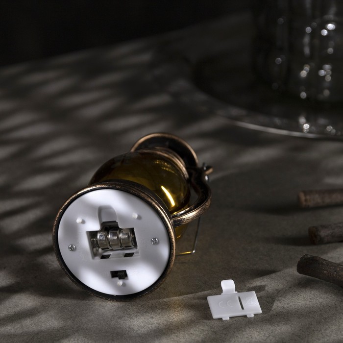 Светодиодная фигура «Фонарь с Дедом Морозом» 8 × 12 × 6 см, пластик, батарейки AG13х3, свечение тёплое белое - фото 1907039345
