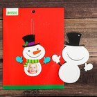 Набор для творчества - создай ёлочное украшение - фоторамка «Снеговик в варежках» - Фото 2