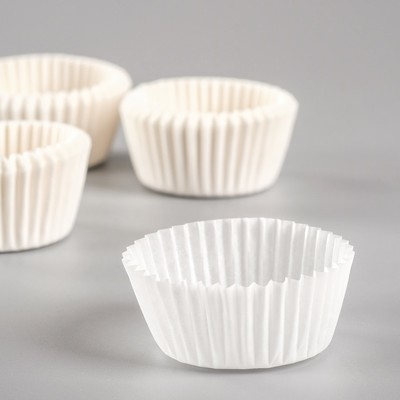 Форма для выпечки белая, 3×1.8 см