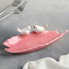 Блюдо керамическое «Птички на листочке», 21×8×5 см, цвет розовый - фото 993702