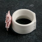 Кольцо керамическое для салфеток «Цветок», 5,5×4,5×6,5 см, цвет розовый - Фото 3