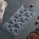 Форма для шоколада и конфет 28×14 см «Влюблённые мишки», 8 ячеек - Фото 4
