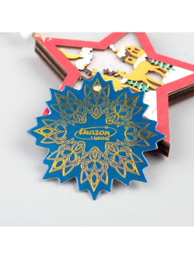 Ёлочная игрушка «Красная звезда с оленями», 10×10×1 см, 3 LED, от батареек, свечение тёплое белое