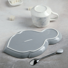 Чайная пара «Листочек», 3 предмета: чашка 320 мл, блюдце 25.5×16 см, ложка, керамика, серая - Фото 3