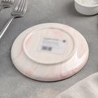 Тарелка керамическая пирожковая «Мрамор», d=15 см, цвет розовый - Фото 3