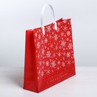 Пакет подарочный пластик «Снежинки», 30 × 5 × 30 см - Фото 2