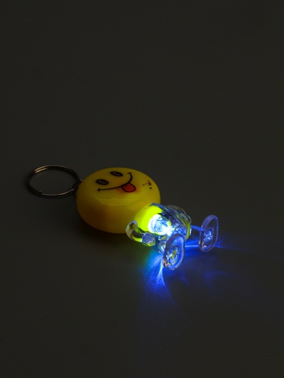 Фонарик брелок для ключей на кольце «Смайлик», 1 LED, 3×5.5 см, МИКС