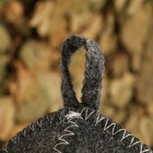 Набор для бани с вышивкой «В здоровом теле здоровый дух!», 5 предметов: портфель, шапка, рукавица, тапки, коврик, «Добропаровъ» - Фото 9