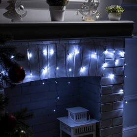 

Гирлянда «Бахрома» 3 × 0.5 м, IP20, тёмная нить, 80 LED, свечение белое, 8 режимов, 220 В, УЦЕНКА