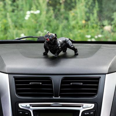 Игрушка на панель автомобиля на присоске «Бульдог»