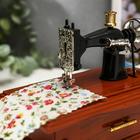 Шкатулка музыкальная механическая «Мамина швейная машинка», пластик, 9.5×18×13.5 см - Фото 3