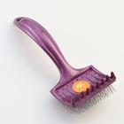 Щётка - пуходёрка мягкая с каплями, увеличенное кол-во зубцов, основание 68×48 мм, бордовая - Фото 4