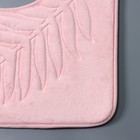 Коврики для ванной и туалета Доляна «Тропики», 2 шт: 40×50 см, 50×80 см, цвет розовый - Фото 3