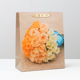 Пакет ламинированный "Красочные розы" 26x32x12