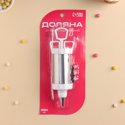 Шприц кондитерский Доляна, 250 мл, 20×6×6 см, 4 насадки: внешний d=3,5 мм; внутренний d=18 мм