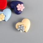 Декор для творчества пластик "Сердце с цветочком" набор 20 шт матовый МИКС 1,3х1,3 см - фото 6256596