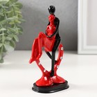 Сувенир полистоун "Влюблённые на сердце со стразами" красно-чёрный 12,5х6,5х4,5 см - фото 21006921