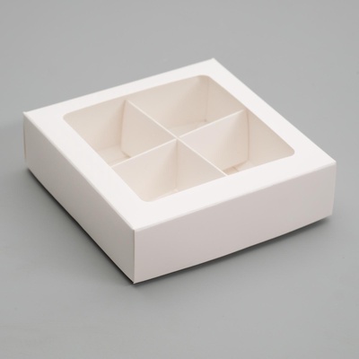 Коробка для конфет 4 шт., с окном, белая 12.5×12.5×3.5 см