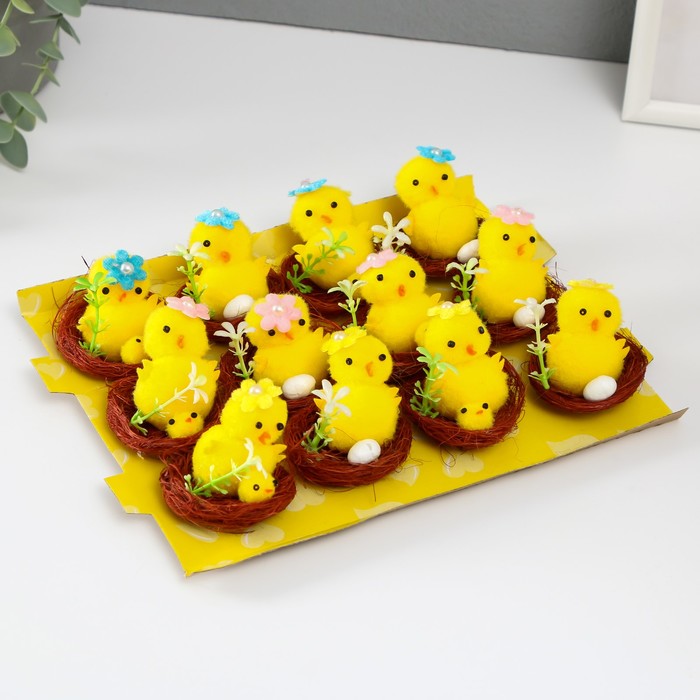 Фигурка пасхальная «Цыпа с цыплёнком в гнезде с цветочками», набор 12 шт., 5×5×5 см - Фото 1
