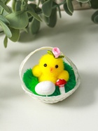 Фигурка пасхальная «Цыпа с яичком в корзинке с мухомором», набор 12 шт., 5×5×5 см 4559978