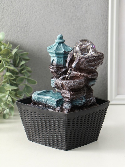 Фонтан настольный с подсветкой «Китайский дом на скале», 18.5×13×13 см
