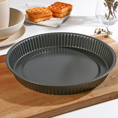 Форма для выпечки Доляна «Ренард. Рифлёный круг», d=28 см, антипригарное покрытие, цвет чёрный