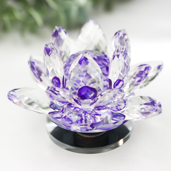 Фигурка стекло «Фиолетовый лотос на подставке», вращается 5.5×9×9 см - Фото 1