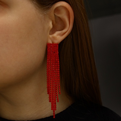 Серьги висячие со стразами «Маскарад» ступенька, цвет красный, 9.7 см