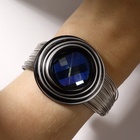 Браслет со стразами «Валькирия» камень в металле, цвет синий в чернёном серебре, безразмерное, d=6,5 см - Фото 2