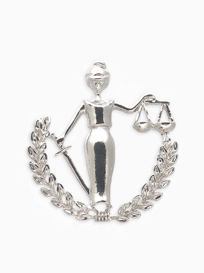 Брошь «Фемида» богиня правосудия, цвет серебро