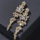 Клипсы для ушей висячие со стразами QF «Ажур», капли с завитками, цвет белый в золоте - Фото 8