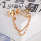 Брошь «Самолёт» со звездой на цепочке, цвет золото - Фото 1