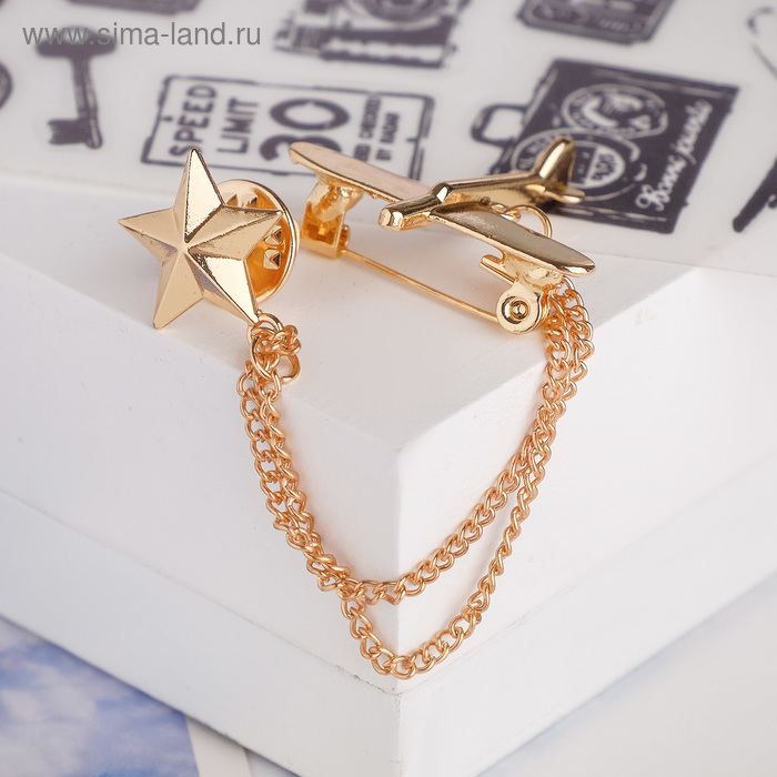 Брошь «Самолёт» со звездой на цепочке, цвет золото - Фото 1