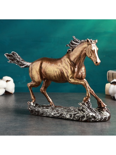 Фигура "Конь бегущий" бронза, 32х22см