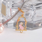 Шарм «Кролик», цвет бело-розовый в золоте - Фото 1