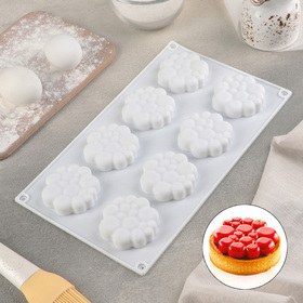 Форма силиконовая для муссовых десертов и выпечки Доляна «Молекула», 30×17×1,7 см, 8 ячеек, 6×1,5 см, цвет белый