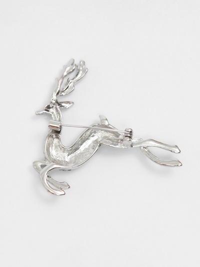 Брошь новогодняя «Олень», цвет белый в серебре