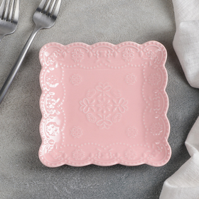 Тарелка фарфоровая квадратная Доляна «Сьюзен», d=15 см, цвет розовый