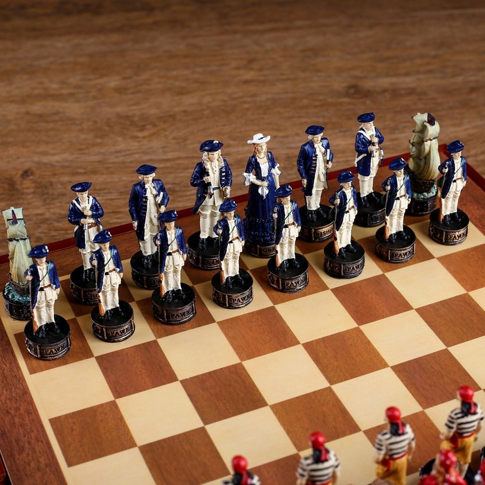 Шахматы сувенирные "Пиратская схватка", h короля-8 см, пешки-6 см, 36 х 36 см - фото 1905620606