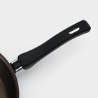 Сковорода «Классика атлас», d=26 см, пластиковая ручка, стеклянная крышка, антипригарное покрытие, алюминий, коричневая - Фото 5