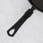 Сковорода «Классика атлас», d=24 см, пластиковая ручка, стеклянная крышка, антипригарное покрытие, цвет чёрный - фото 4623907