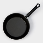 Сковорода «Классика атлас», d=24 см, пластиковая ручка, стеклянная крышка, антипригарное покрытие, алюминий, чёрная - Фото 4