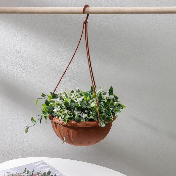 Кашпо для цветов подвесное «Джулия», 3.5 л, пластик, коричневое - Фото 1