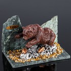 Сувенир "Медведь на рыбалке", 10х15х10 см, змеевик, гипс, минералы - фото 8535805