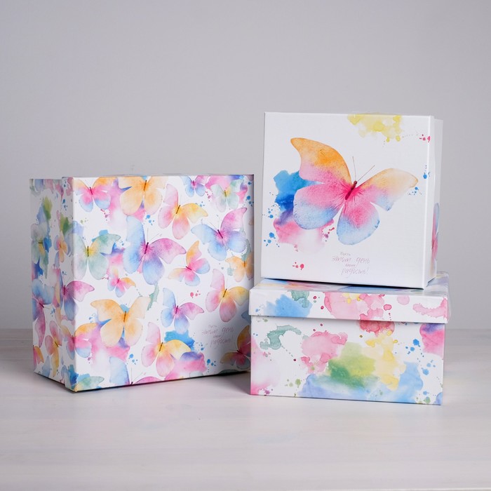 Набор коробок 3 в 1, упаковка подарочная, «Акварельные бабочки», 18 х 18 х 10 - 22 х 22 х 12 см - фото 1908528782