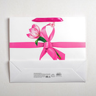 Пакет подарочный ламинированный горизонтальный, упаковка, «Самой лучшей, 8 марта», М 30 х 26 х 9 см - Фото 4