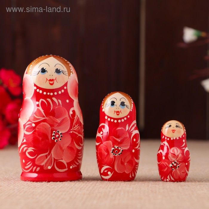 Матрёшка «Розовые цветы», красное платье, 3 кукольная, 10 см - Фото 1