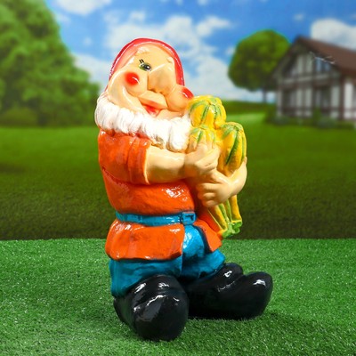 Садовая фигура "Гном с бананом" 36х20см