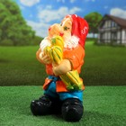 Садовая фигура "Гном с бананом" 36х20см - Фото 2